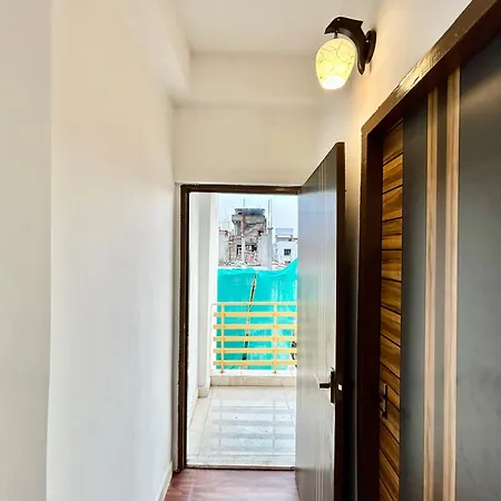 Yepplo Service Apartments - Kolkata - Private Kitchen & Daily Housekeeping Service Exterior photo