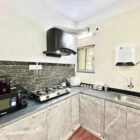 Yepplo Service Apartments - Kolkata - Private Kitchen & Daily Housekeeping Service Exterior photo
