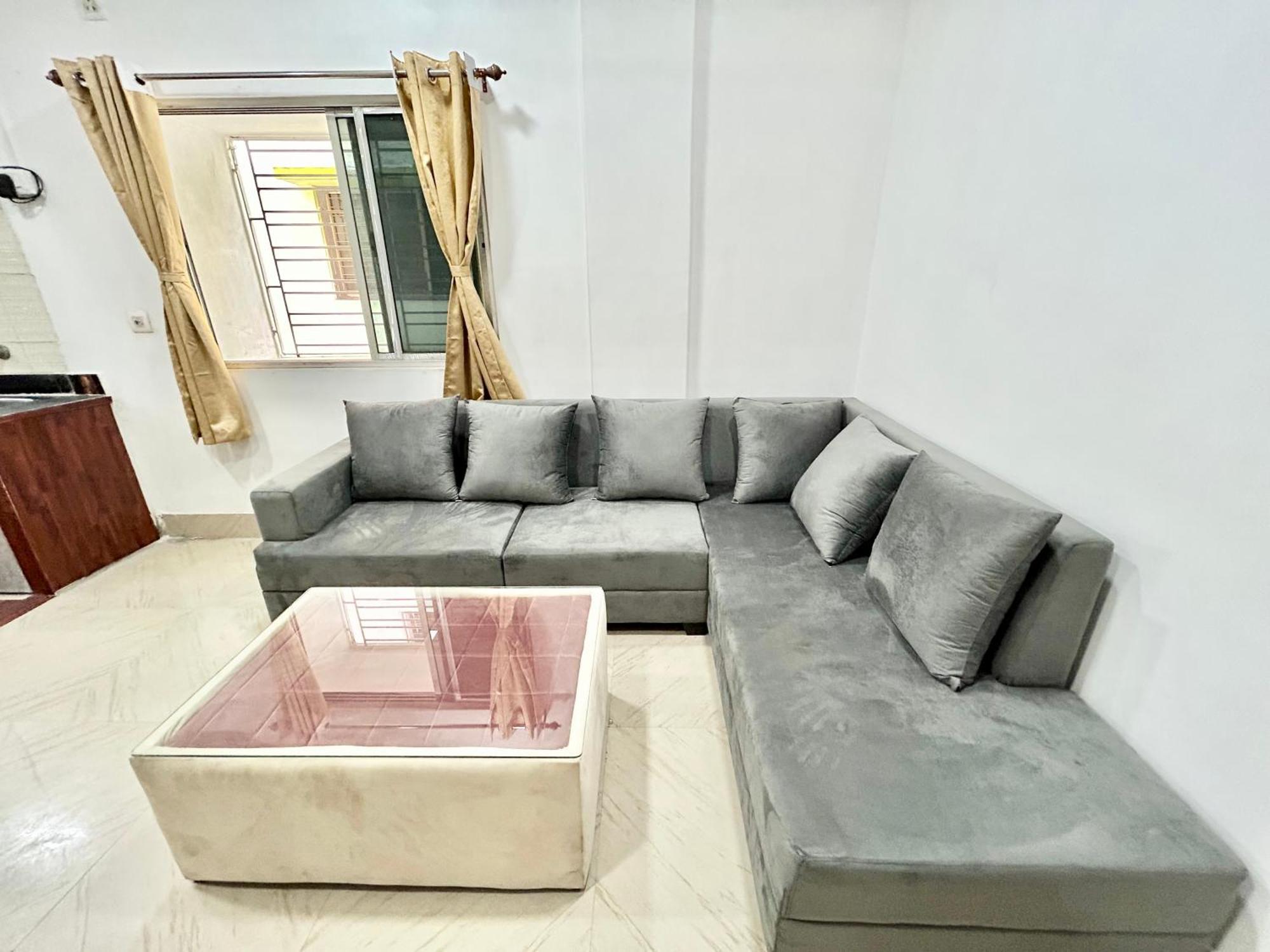 Apartment Yepplo Service - - Private Kitchen & Daily Housekeeping Service *