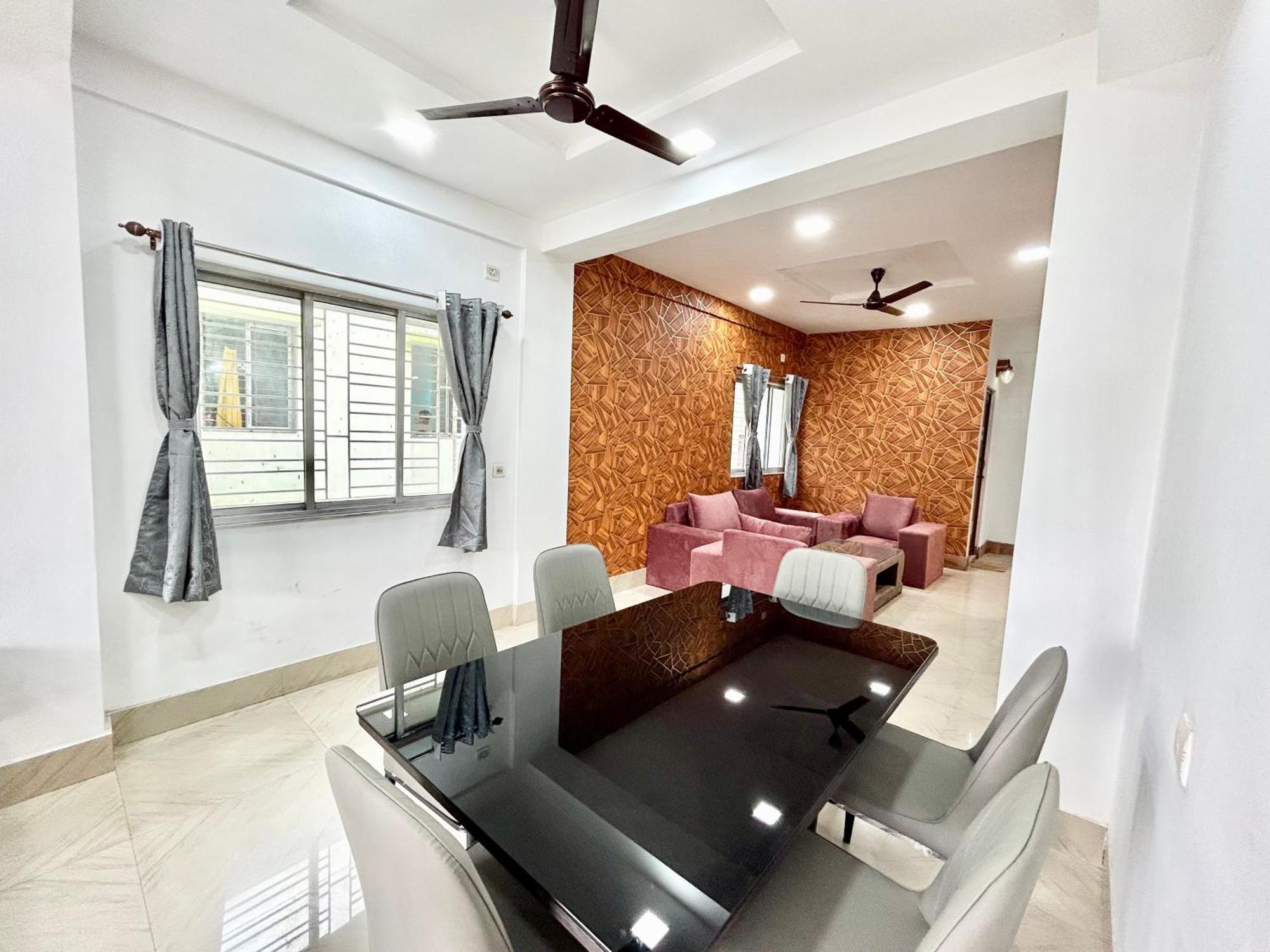 Apartment Yepplo Service - - Private Kitchen & Daily Housekeeping Service